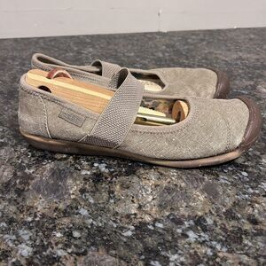 Keen Canvas Sienna Mary Jane Shoes Size 8.5 Gray Prairie Twee Academia Primitive